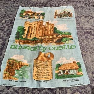 Vintage Irish linen Bunratty Castle, mead, cliffs of Moher design